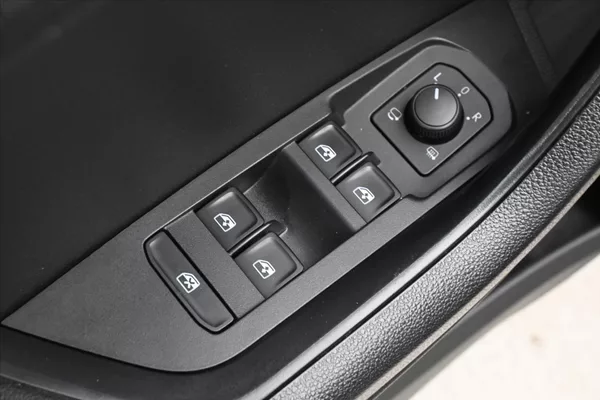 Škoda Karoq 2,0 TDI 85kW DSG Style Záruka - foto 24