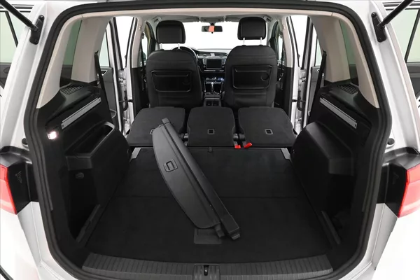 Volkswagen Touran 2,0 TDI 110kW DSG Záruka až 5 - foto 11