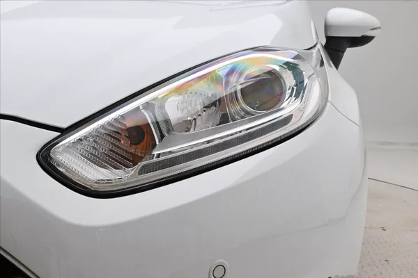 Ford Fiesta 1,0 EcoBoost 74 kW Titanium - foto 26