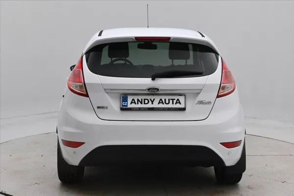 Ford Fiesta 1,0 EcoBoost 74 kW Titanium - foto 6