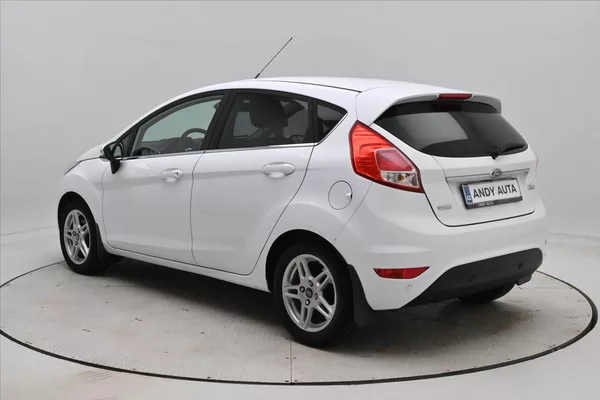 Ford Fiesta 1,0 EcoBoost 74 kW Titanium - foto 7