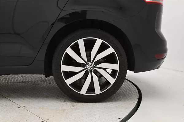 Volkswagen Touran 2,0 TDI 110 kW DSG Highline 7m - foto 33