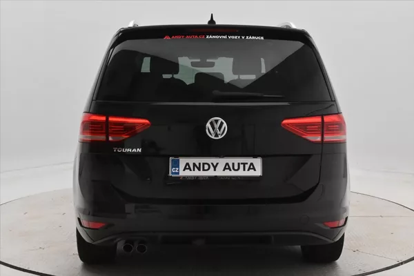 Volkswagen Touran 2,0 TDI 110 kW DSG Highline 7m - foto 6