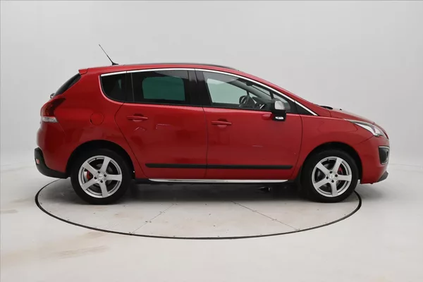 Peugeot 3008 1,6 HDI 84 kW Manuál - foto 4