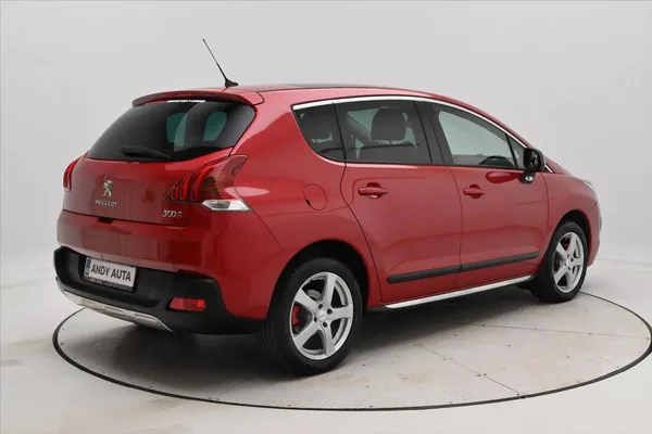 Peugeot 3008 1,6 HDI 84 kW Manuál - foto 5