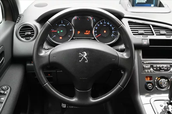 Peugeot 3008 1,6 HDI 88 kW AT tažné Záruka - foto 18