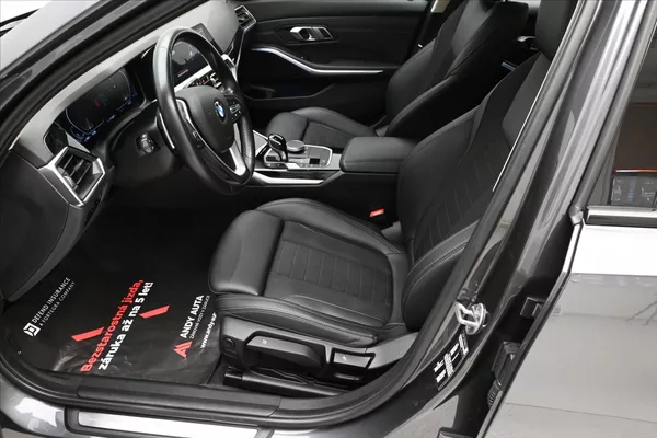 BMW Řada 3 2,0 320d 140 kW STEPTRONIC Zár - foto 13