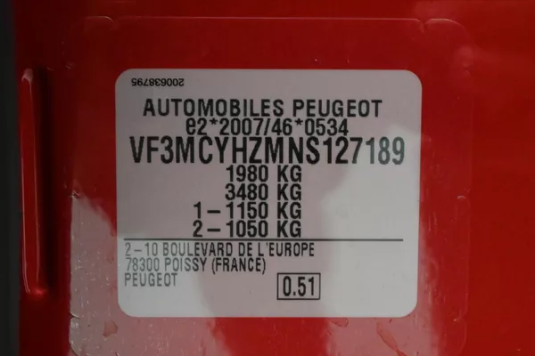 Peugeot 3008 1,5 HDI 96 kW Active Záruka až - foto 12