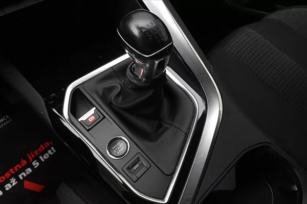 Peugeot 3008 1,5 HDI 96 kW Active Záruka až - foto 22