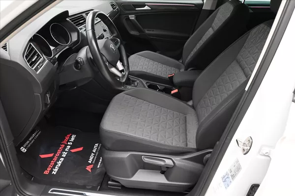 Volkswagen Tiguan 2,0 TDI 110 kW DSG Life Záruka - foto 13