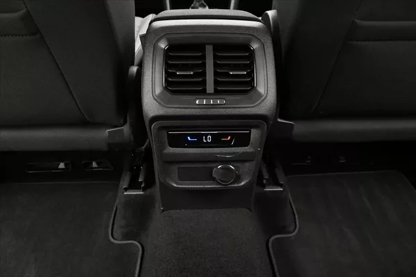 Volkswagen Tiguan 2,0 TDI 110 kW DSG Life Záruka - foto 22