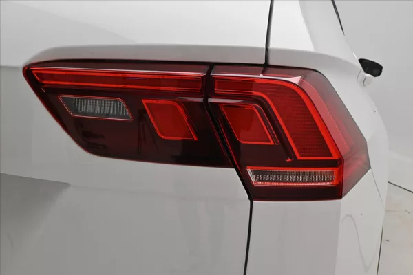 Volkswagen Tiguan 2,0 TDI 110 kW DSG Life Záruka - foto 30