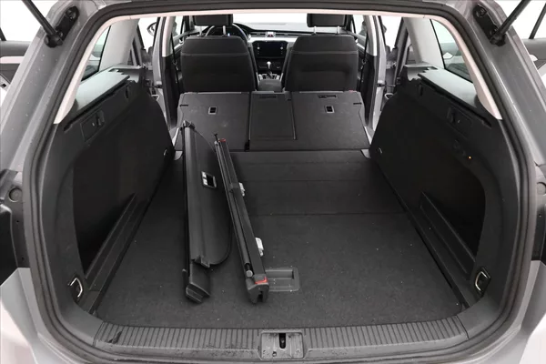 Volkswagen Passat 2,0 TDI 147kW DSG 4x4 Business - foto 10