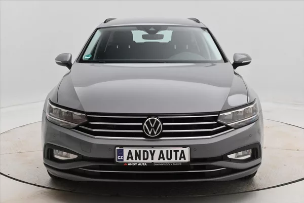 Volkswagen Passat 2,0 TDI 147kW DSG 4x4 Business - foto 2