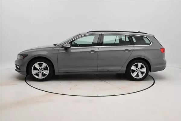 Volkswagen Passat 2,0 TDI 147kW DSG 4x4 Business - foto 8