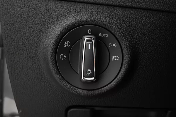 Škoda Superb 2,0 TDI 110kW DSG Style Záruka - foto 20