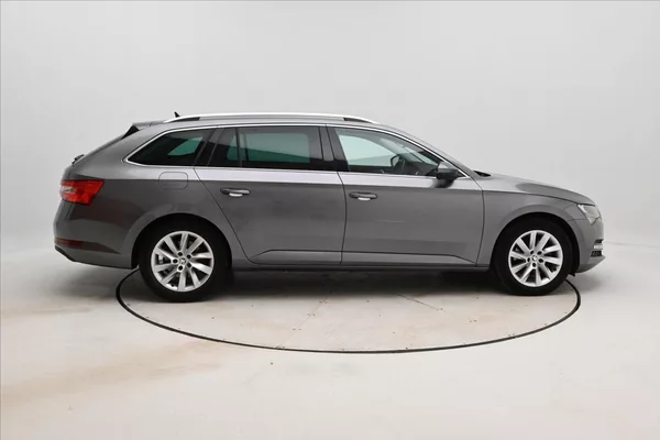 Škoda Superb 2,0 TDI 110kW DSG Style Záruka - foto 4