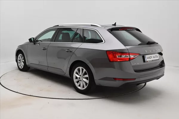 Škoda Superb 2,0 TDI 110kW DSG Style Záruka - foto 7