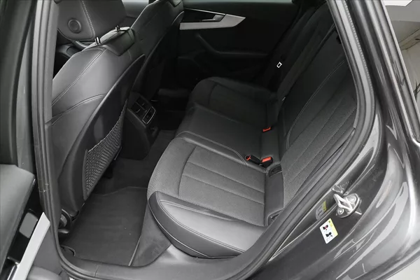 Audi A4 2,0 TDI 120kW S-LINE S-Tronic - foto 13