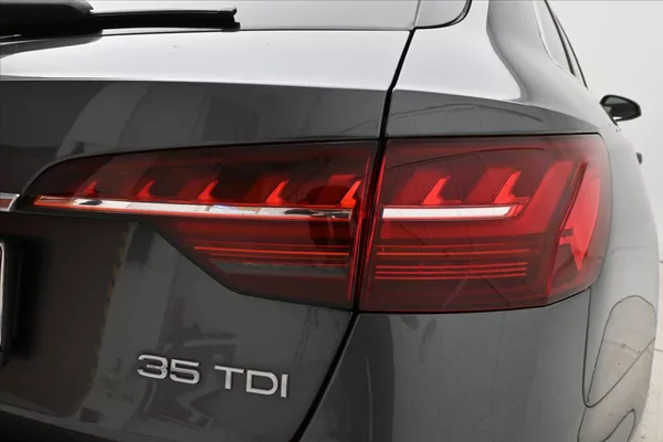 Audi A4 2,0 TDI 120kW S-LINE S-Tronic - foto 25