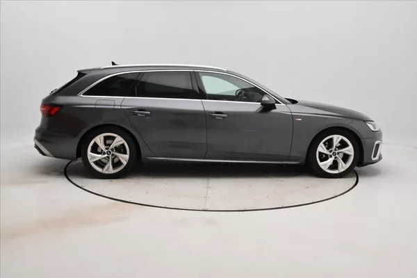 Audi A4 2,0 TDI 120kW S-LINE S-Tronic - foto 4
