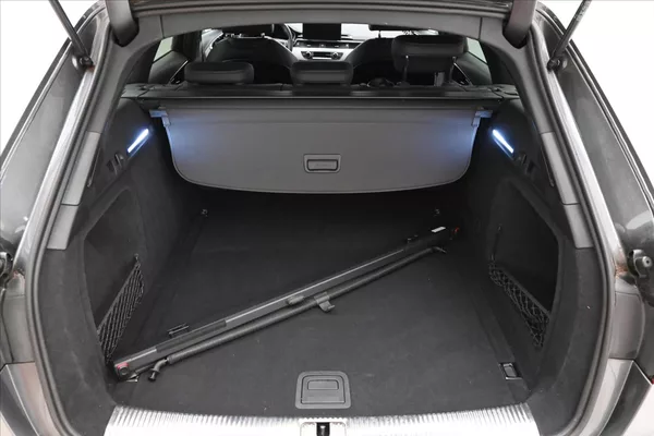 Audi A4 2,0 TDI 120kW S-LINE S-Tronic - foto 9