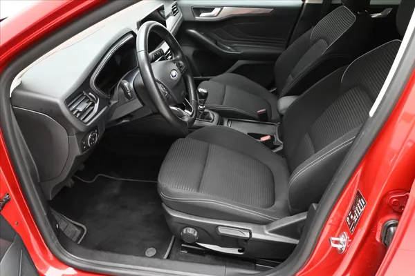 Ford Focus 2,0 EcoBlue 110kW Titanium X Z - foto 12