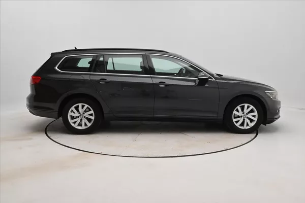 Volkswagen Passat 2,0 TDI 110kW DSG Business Zár - foto 4