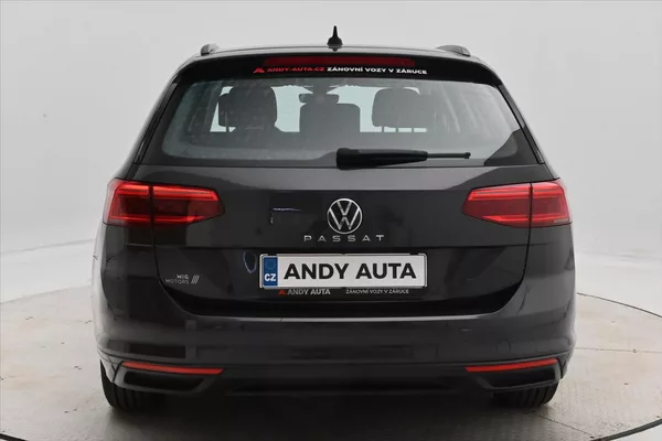 Volkswagen Passat 2,0 TDI 110kW DSG Business Zár - foto 6