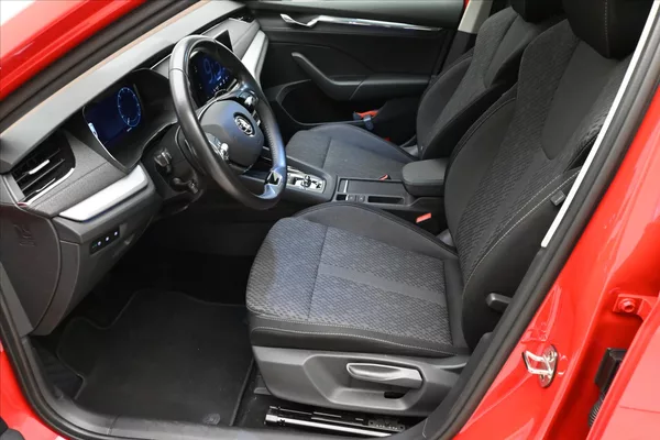 Škoda Octavia 1,0 TSI e-TEC 81kW DSG Style Z - foto 13