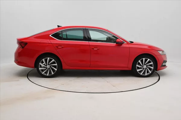 Škoda Octavia 1,0 TSI e-TEC 81kW DSG Style Z - foto 4