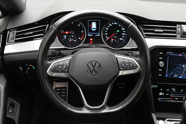 Volkswagen Passat 2,0 TDI 147kW Alltrack DSG 4Mo - foto 18