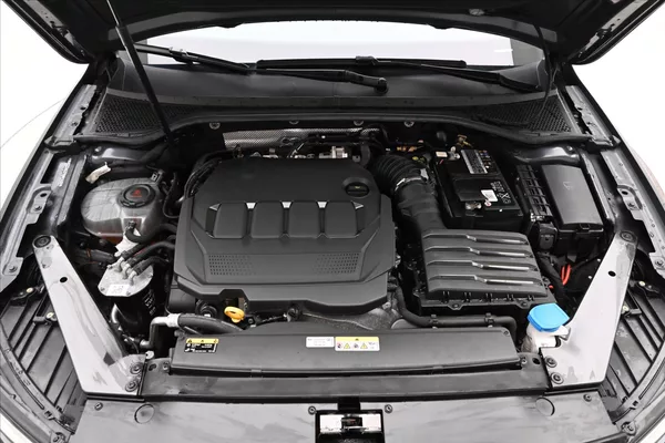 Volkswagen Passat 2,0 TDI 147kW Alltrack DSG 4Mo - foto 9