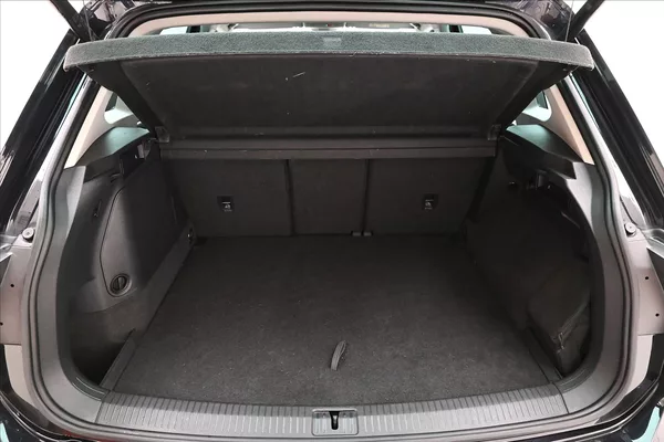 Volkswagen Tiguan 1,4 TSI eHybrid 110kW DSG Záru - foto 10