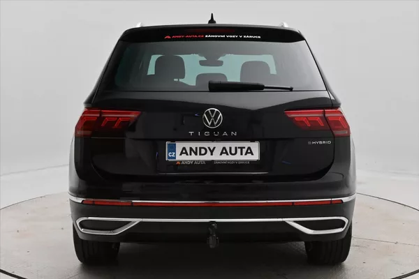 Volkswagen Tiguan 1,4 TSI eHybrid 110kW DSG Záru - foto 6