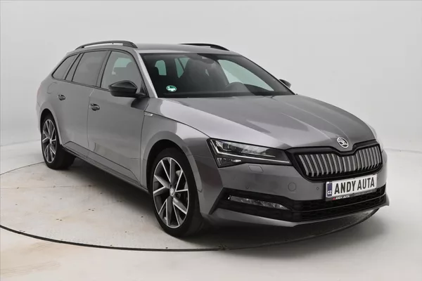 Škoda Superb 1,4 iV TSI 115kW DSG Sportline - foto 3