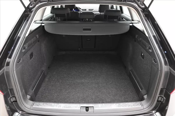 Škoda Superb 2,0 TDI 110kW DSG Style Záruka - foto 9