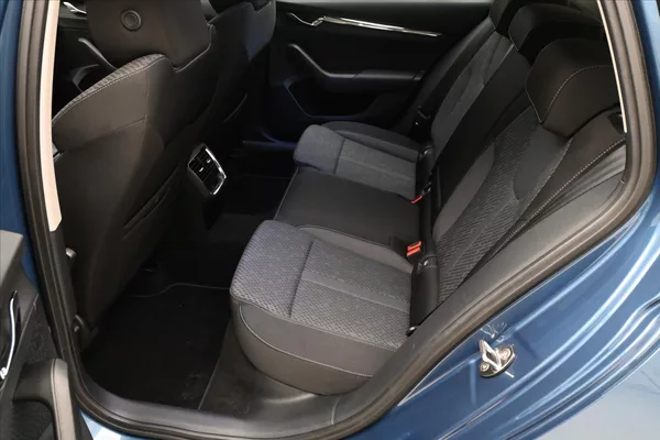 Škoda Octavia 2,0 TDI 110 kW DSG Style Záruk - foto 14