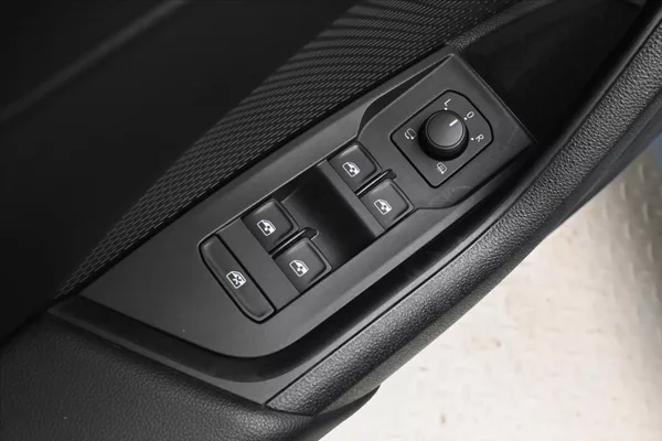 Škoda Octavia 2,0 TDI 110 kW DSG Style Záruk - foto 27