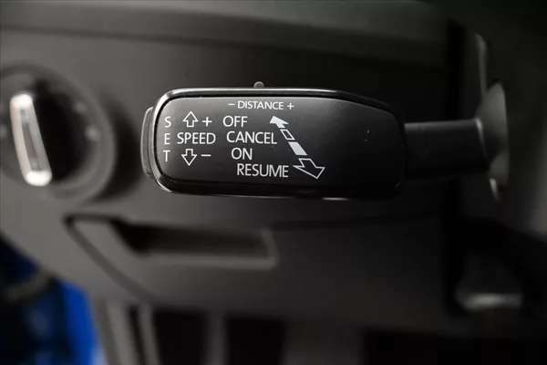 Škoda Superb 2,0 TDI 110 kW DSG Style Záruk - foto 23