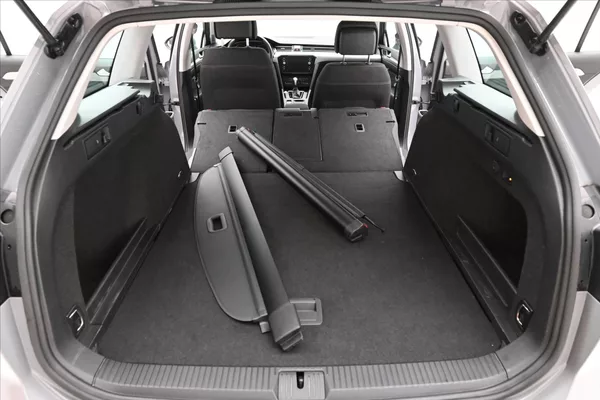 Volkswagen Passat 2,0 TDI 110 kW DSG Business Zá - foto 11