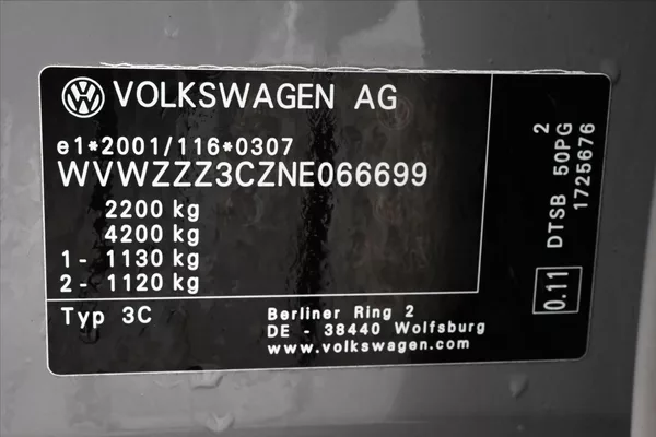Volkswagen Passat 2,0 TDI 110 kW DSG Business Zá - foto 12