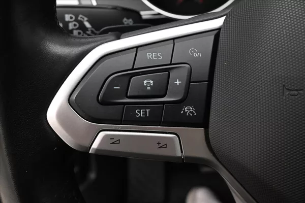 Volkswagen Passat 2,0 TDI 110 kW DSG Business Zá - foto 24