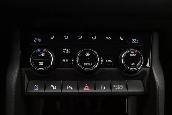 Škoda Kodiaq 2,0 TDI 147 KW DSG 4X4 TAŽNÉ Z - foto 21