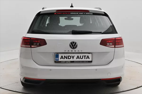 Volkswagen Passat 2,0 TDI 110 kW DSG Business Zá - foto 6