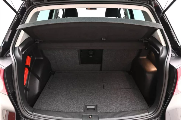 Volkswagen Golf Plus 1,4 TSI 90kW Life Nová STK - foto 10