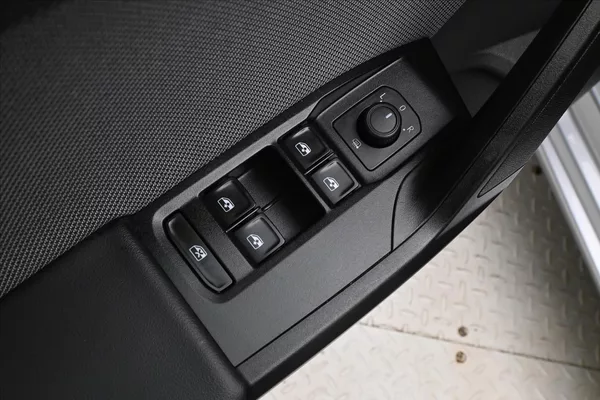 Seat Leon 2,0 TDI 110 kW STYLE Záruka až - foto 26