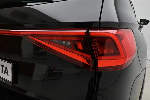 Seat Tarraco 2,0 FR TDI 147 kW DSG 4x4 Záru - foto 31