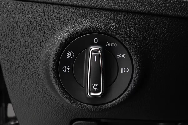 Škoda Superb 2,0 TDI 147 kW DSG STYLE Záruk - foto 27