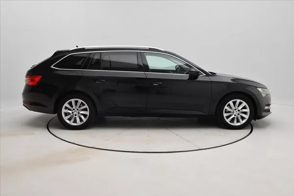 Škoda Superb 2,0 TDI 147 kW DSG STYLE Záruk - foto 4